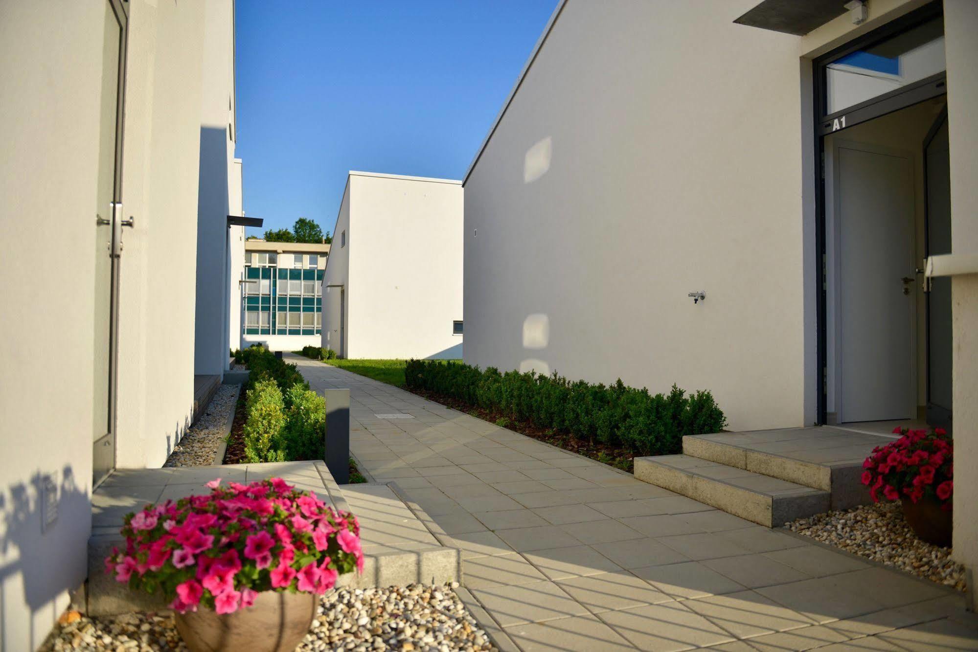 Apartmány Eden - Rezidence Luhačovice Exterior foto